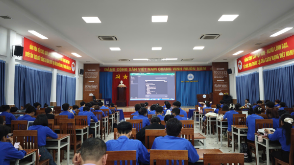 Tập huấn ứng dụng chatgpt & gemini trong học tập cho sinh viên Viện Khoa học và Công nghệ Khai thác Thủy sản