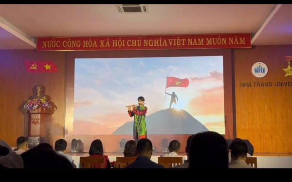 Giải ấn tượng trong hội diễn “VIẾT TIẾP LỜI TRI ÂN 20/11”