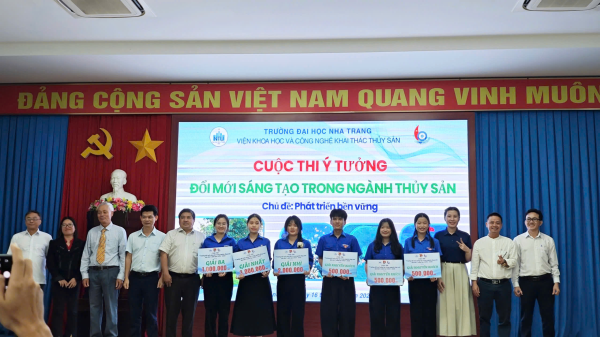 Cuộc thi ý tưởng đổi mới sáng tạo trong ngành thủy sản và tọa đàm tư vấn hướng nghiệp, trao học bổng.