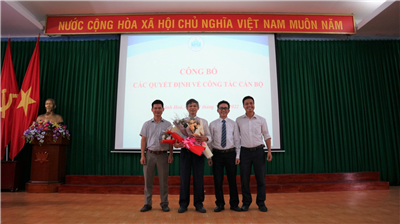CÔNG BỐ QUYẾT ĐỊNH VỀ CÔNG TÁC CÁN BỘ VIỆN TRƯỞNG VIỆN KHOA HỌC VÀ CÔNG NGHỆ KHAI THÁC THUỶ SẢN