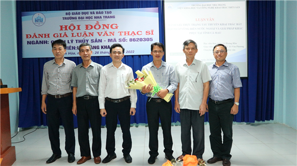 Hội đồng đánh giá Luận văn Thạc sĩ ngành Quản lý thủy sản