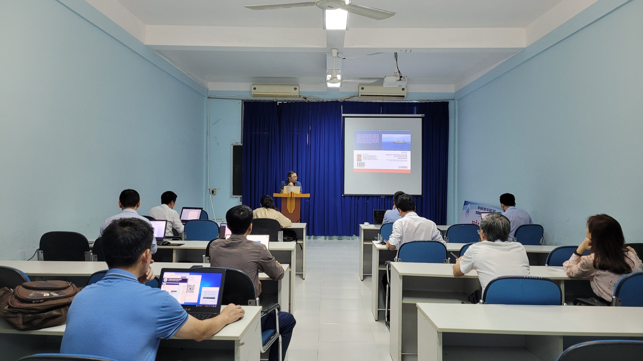 HỘI THẢO "PHƯƠNG PHÁP ĐÁNH GIÁ NGUỒN LỢI VÀ XÁC ĐỊNH HẠN NGẠCH KHAI THÁC THỦY SẢN"