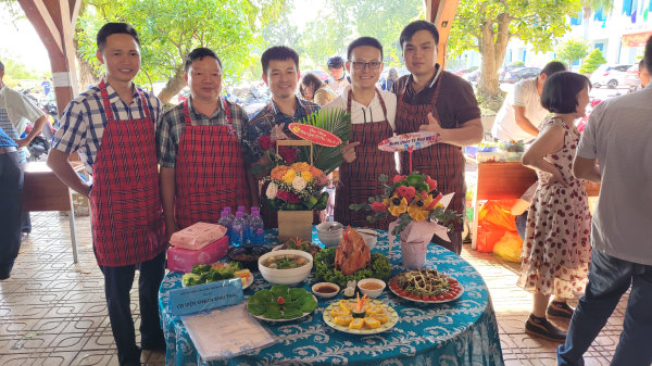 HỘI THI NẤU ĂN NGÀY 8/3