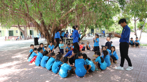 CHƯƠNG TRÌNH "NỐI VÒNG TAY YÊU THƯƠNG CÙNG TẾT THIẾU NHI 1-6" 