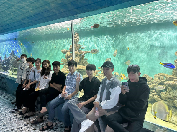 THAM QUAN THỰC TẾ TẠI CẢNG CÁ HÒN RỚ VÀ VIỆN HẢI DƯƠNG HỌC NHA TRANG 