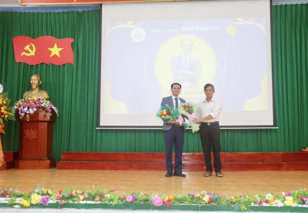 CHÚC MỪNG 02 TÂN PHÓ GIÁO SƯ CHUYÊN NGÀNH KHAI THÁC THUỶ SẢN