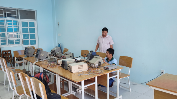 TÀI TRỢ THIẾT BỊ THỰC HÀNH PHỤC VỤ CÔNG TÁC ĐÀO TẠO