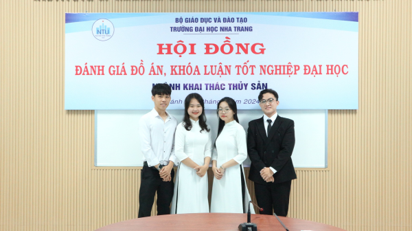 HỘI ĐỒNG ĐÁNH GIÁ ĐỒ ÁN TỐT NGHIỆP