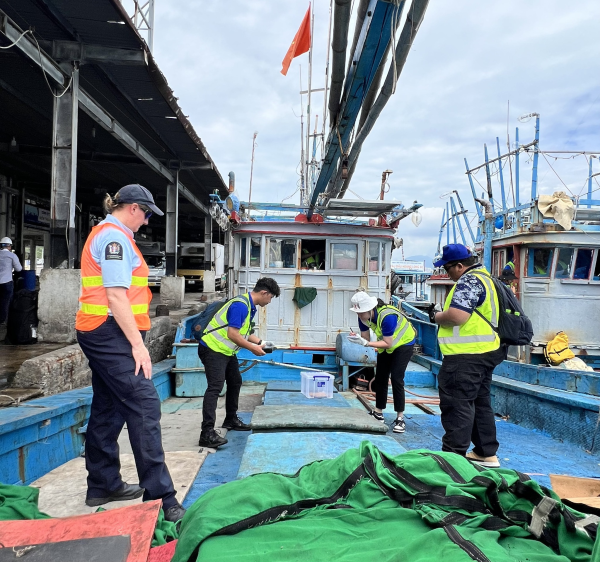 Phối hợp với Cơ quan quản lý Nghề cá Úc AFMA triển khai tập huấn IUU cho học viên quốc tế