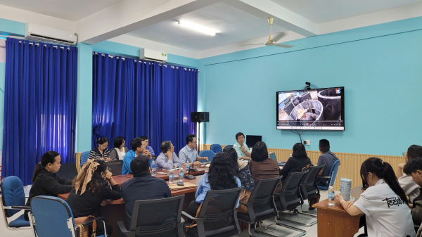 Làm việc với Đại học Davao Del Norte State College, Philippines