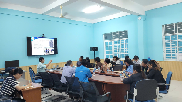 Làm việc với Đại học Davao Del Norte State College, Philippines