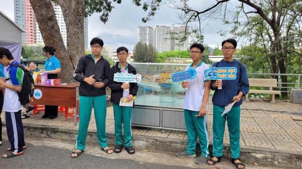 NGÀY HỘI TƯ VẤN TUYỂN SINH 2025