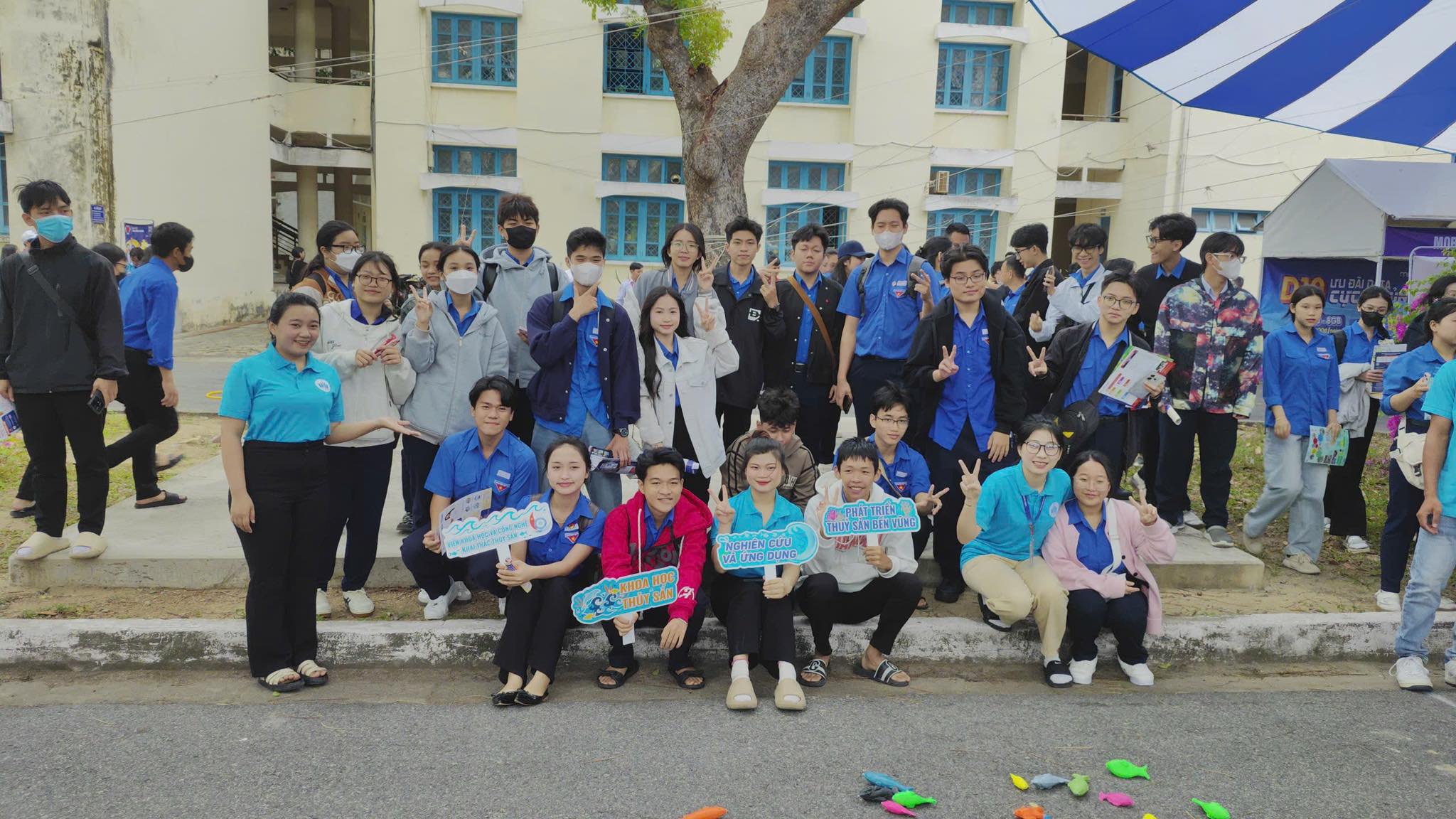 NGÀY HỘI TƯ VẤN TUYỂN SINH 2025